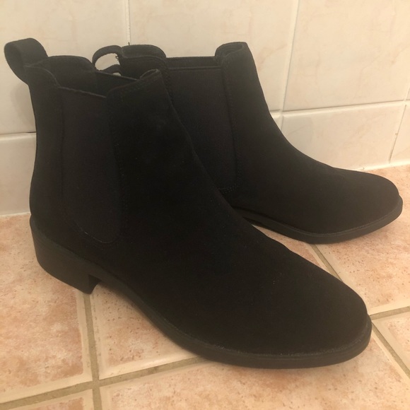 NEW🌟H&M Chelsea Boot - Picture 2 of 3